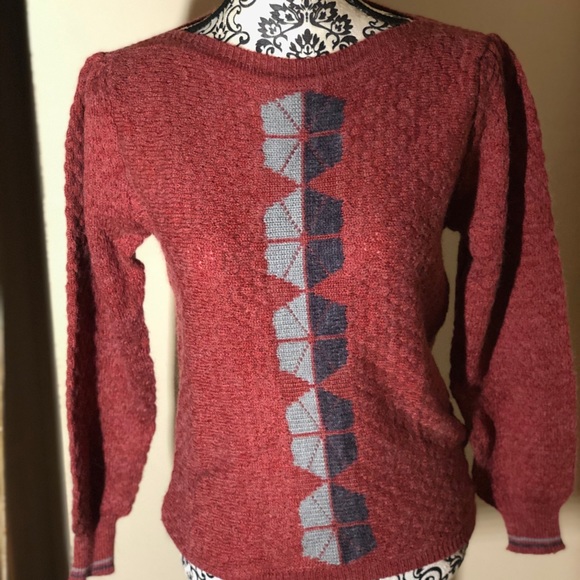 Red  blue and grey design wye oaks sweater - Picture 7 of 7